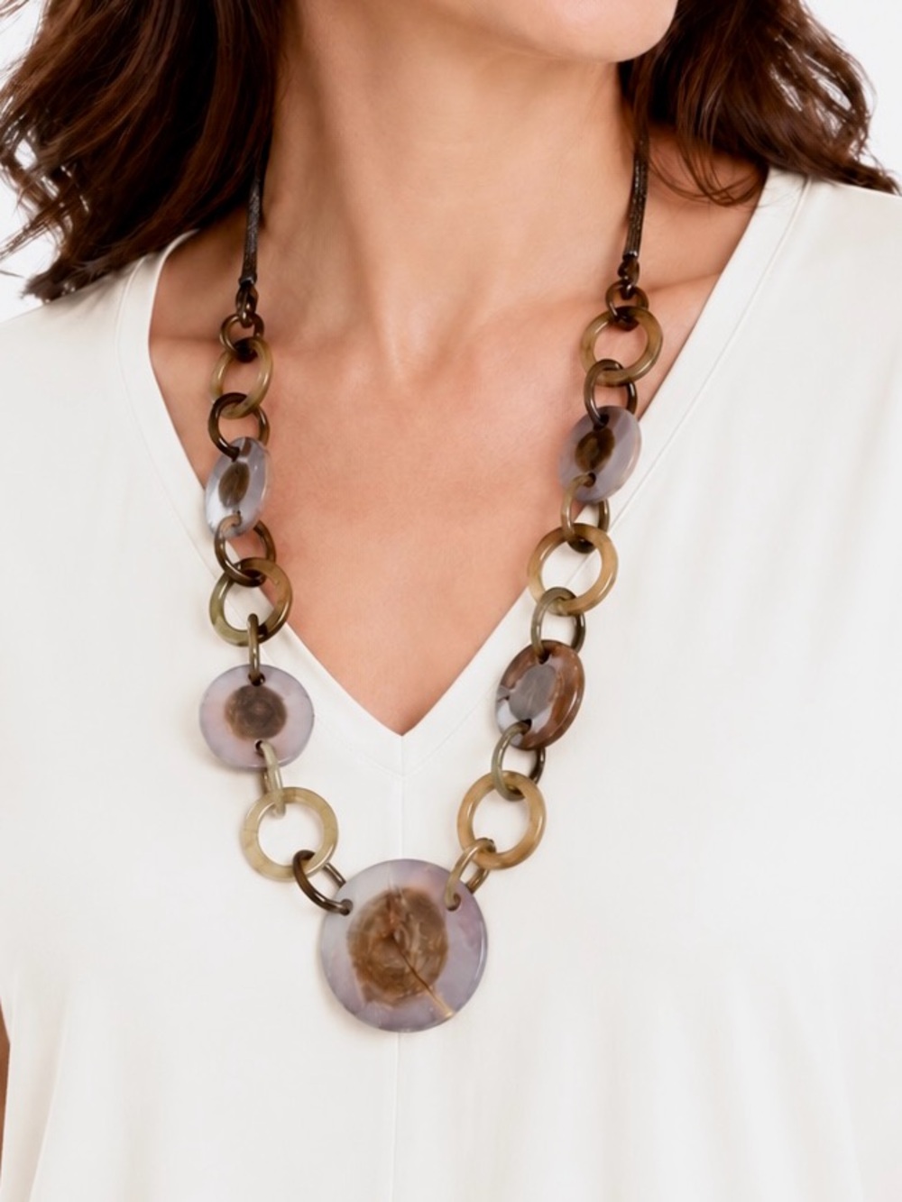 ANTHROPOLOGIE Nutshell Circle Hoop Long Statement Necklace Brown Wood Grey Rope